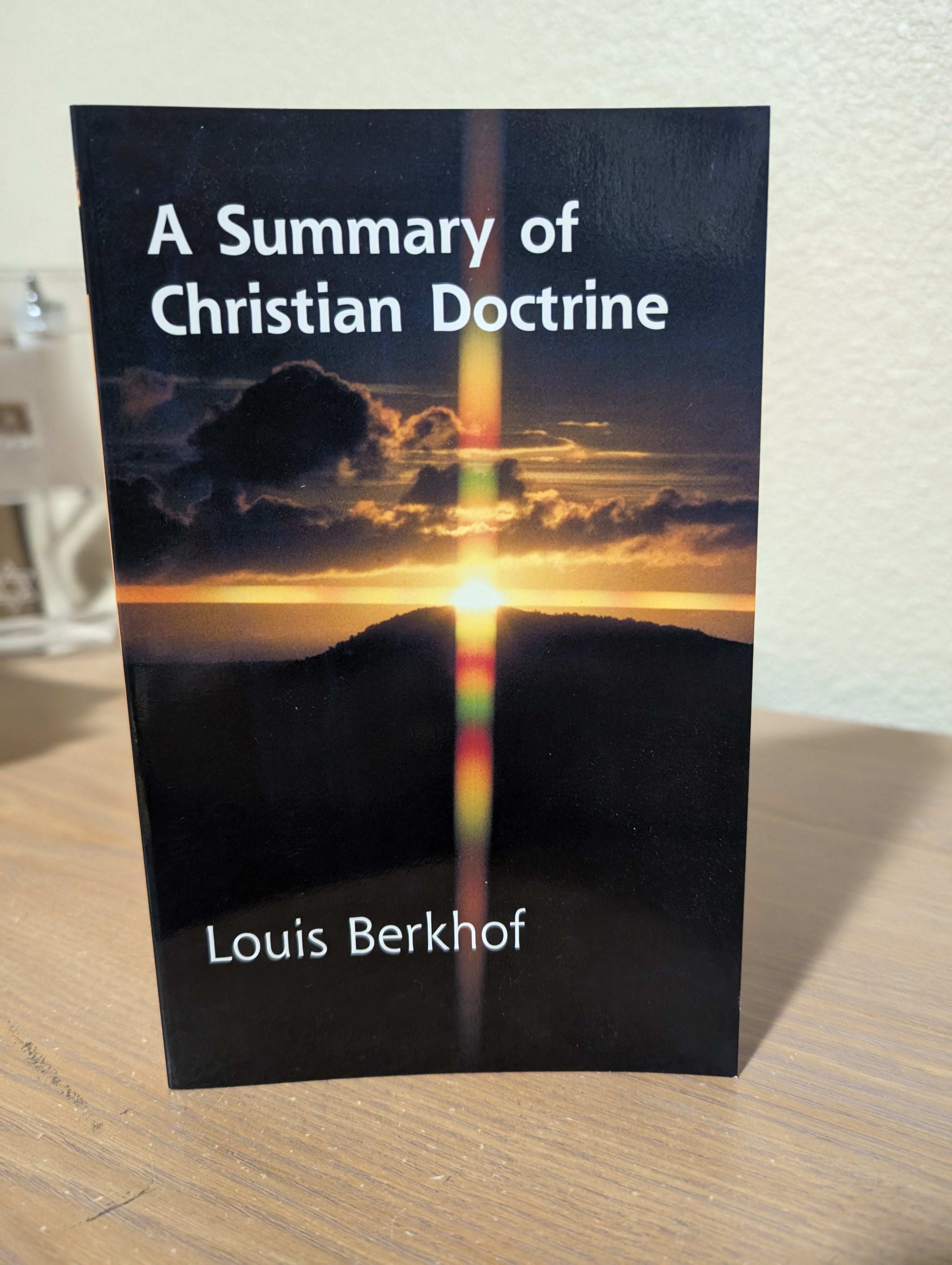 USED - A Summary of Christian Doctrine (Berkhof)  USED