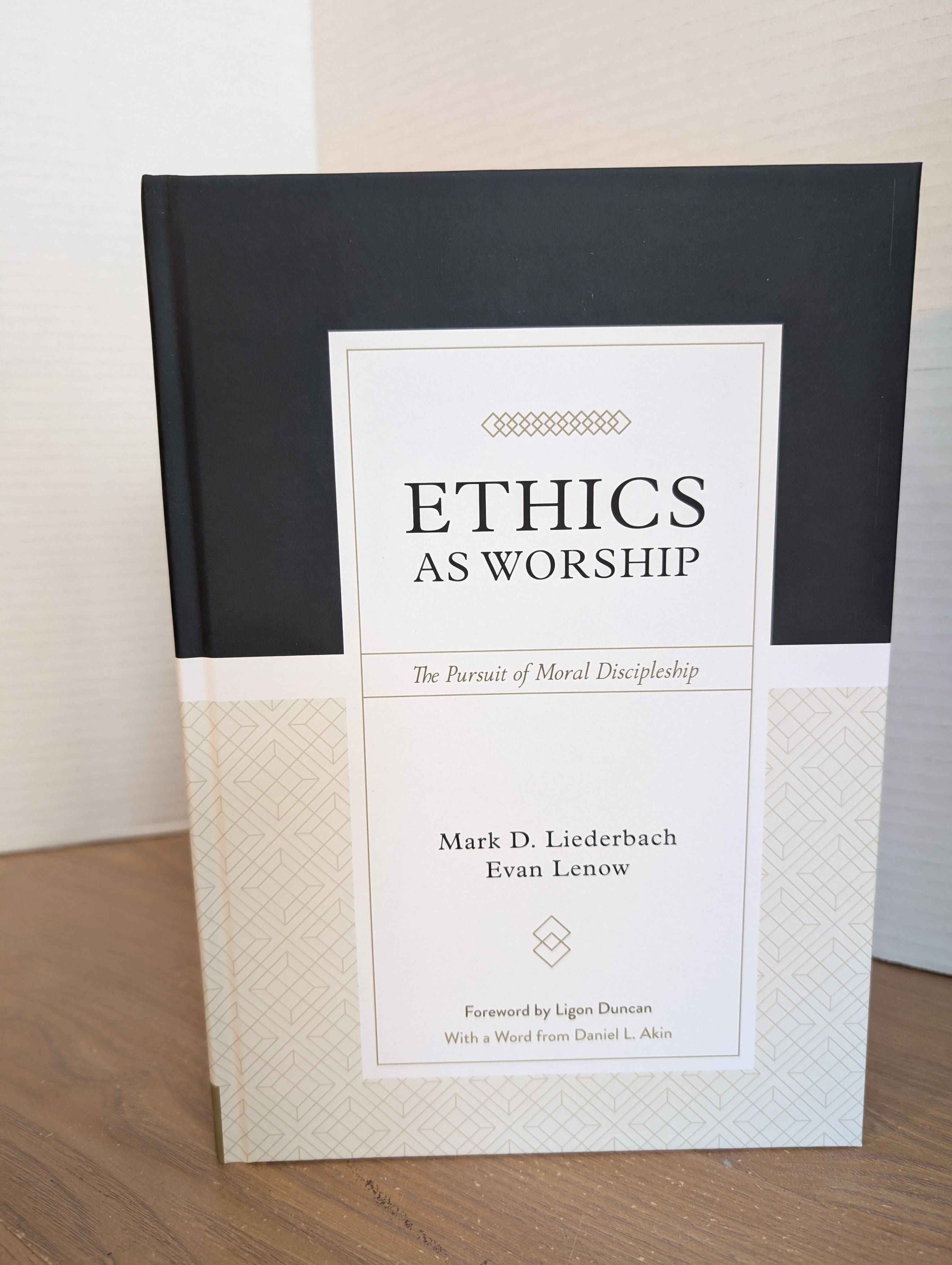 USED - Ethics As Worship: The Pursuit of Moral Discipleship (Liederbach/Lenow)  USED