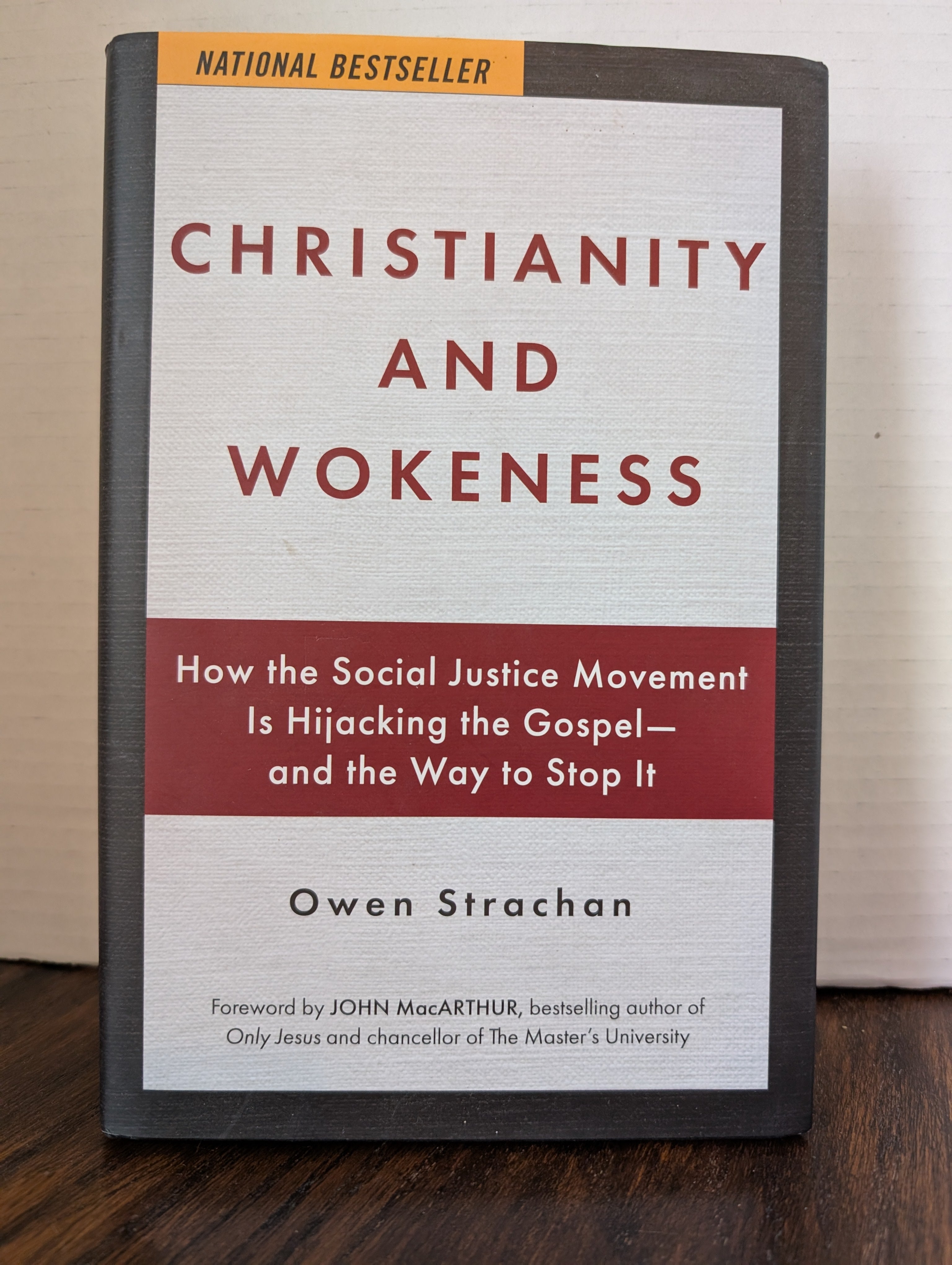 USED - Christianity and Wokeness (Owen Strachan) - USED