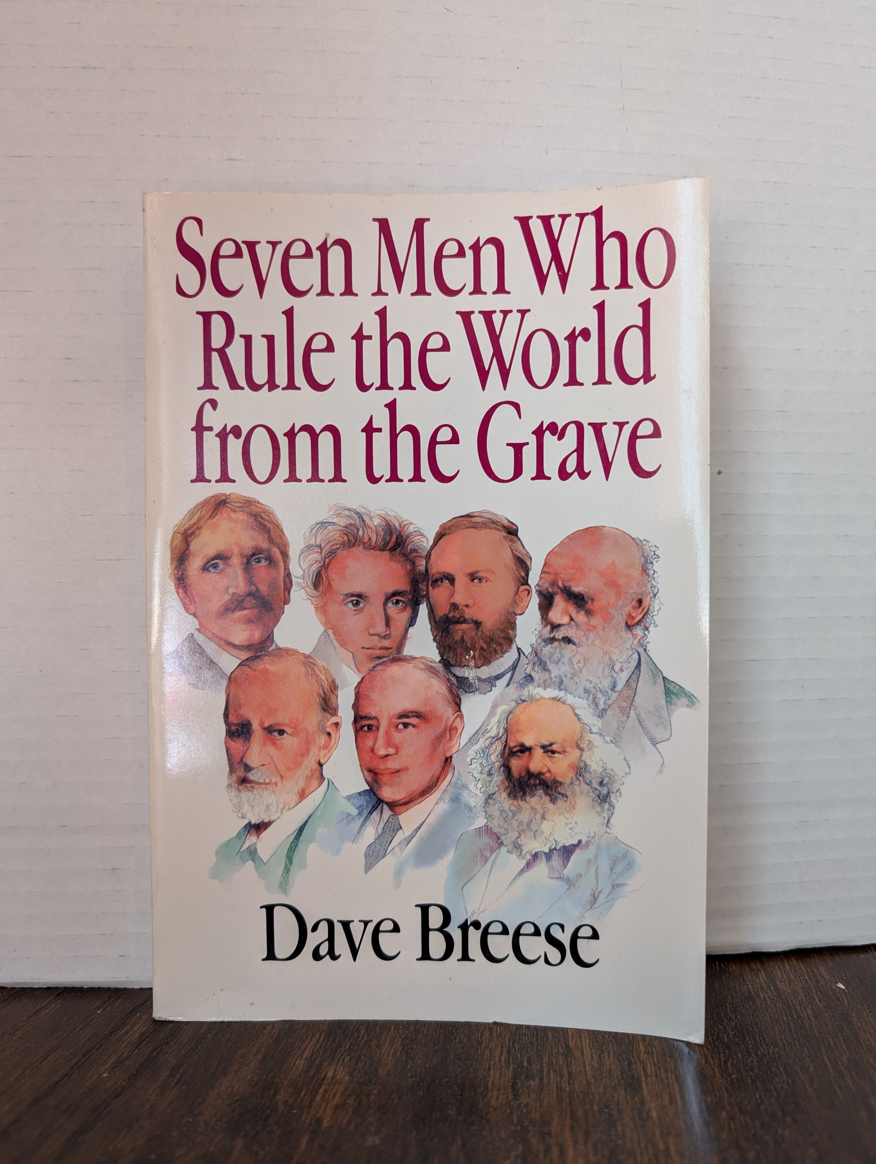 USED - Seven Men Who Rule The World From The Grave (Dave Breese) - USED