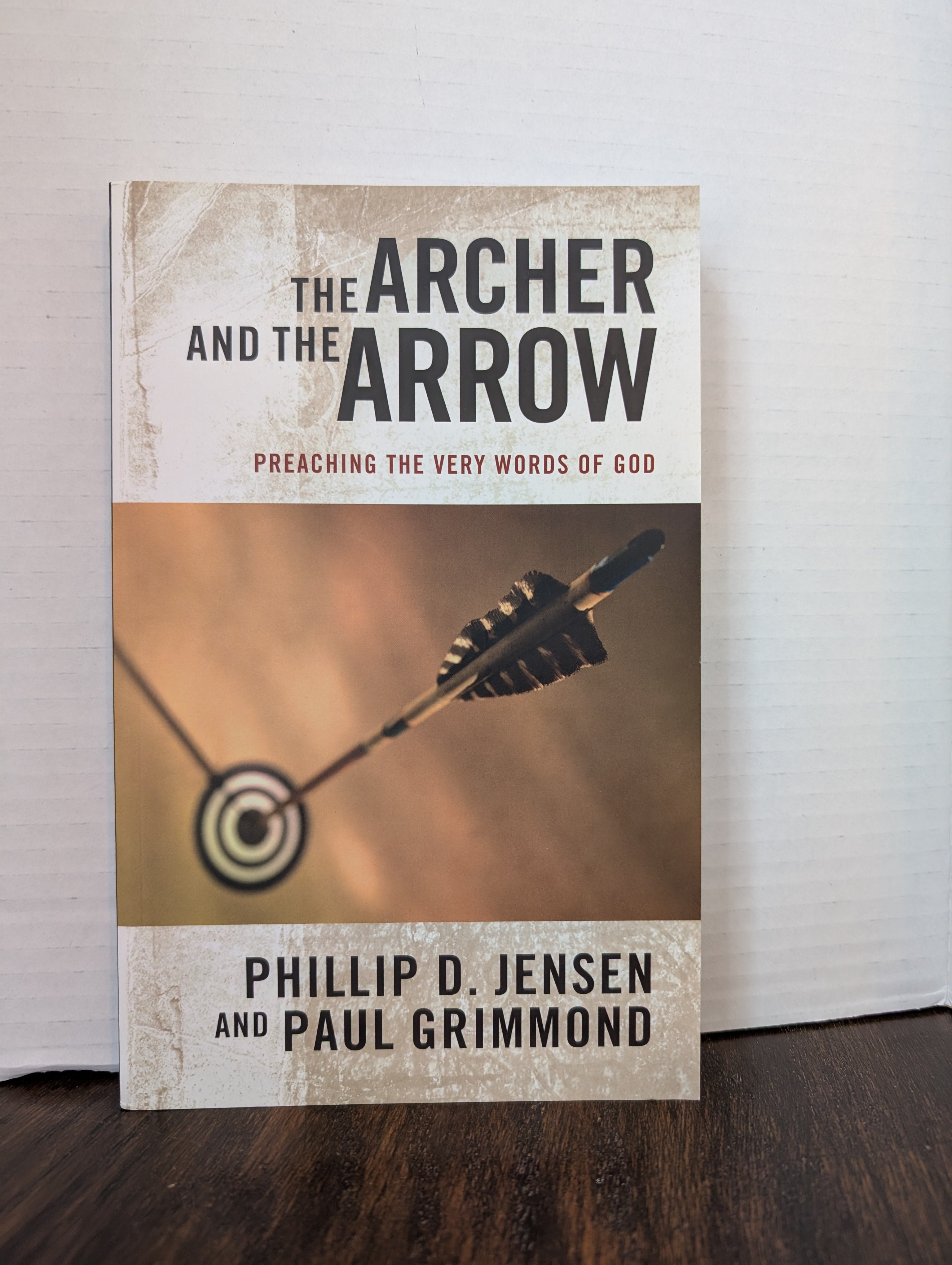 USED - The Archer And The Arrow (Philip Jensen & Paul Grimmond) - USED