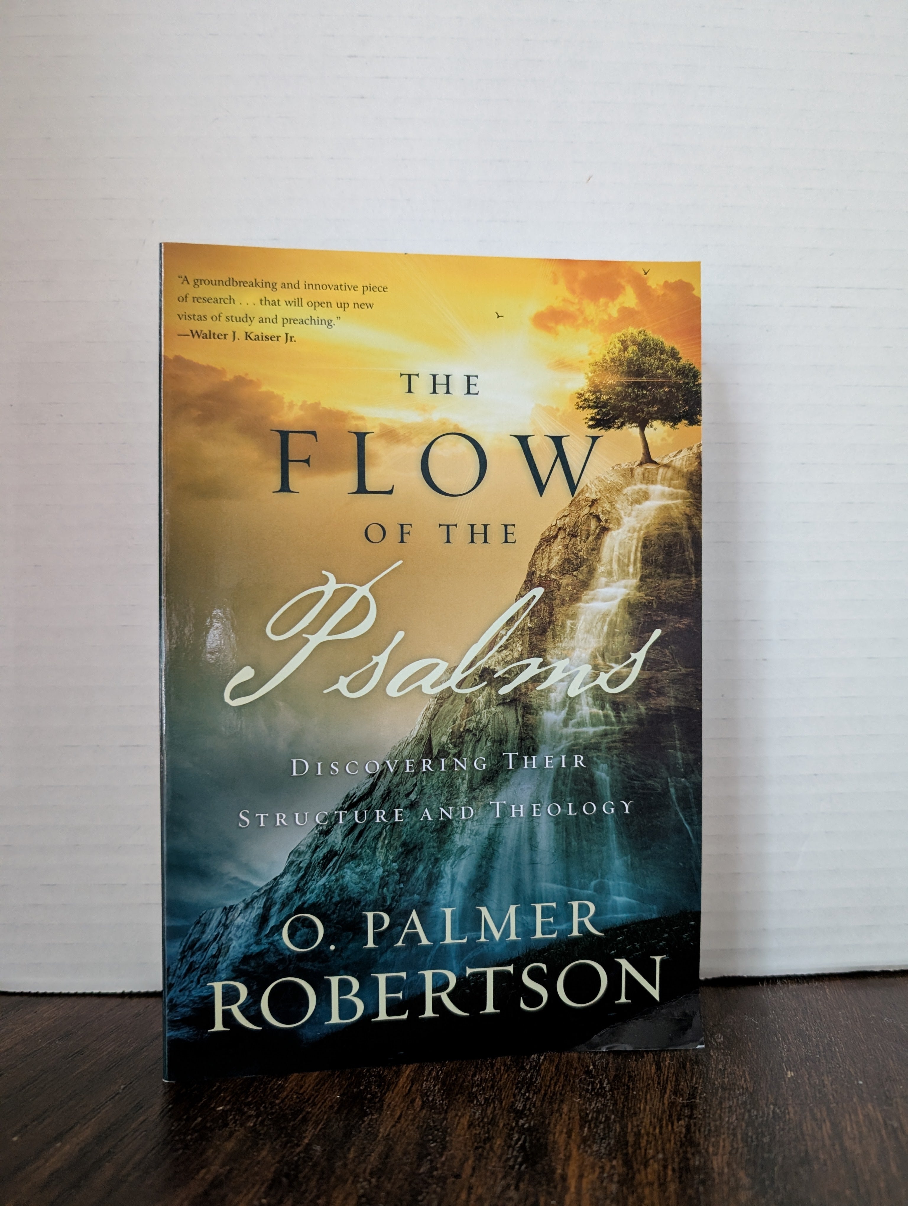 USED - The Flow of The Psalms (O. Palmer Robertson) - USED