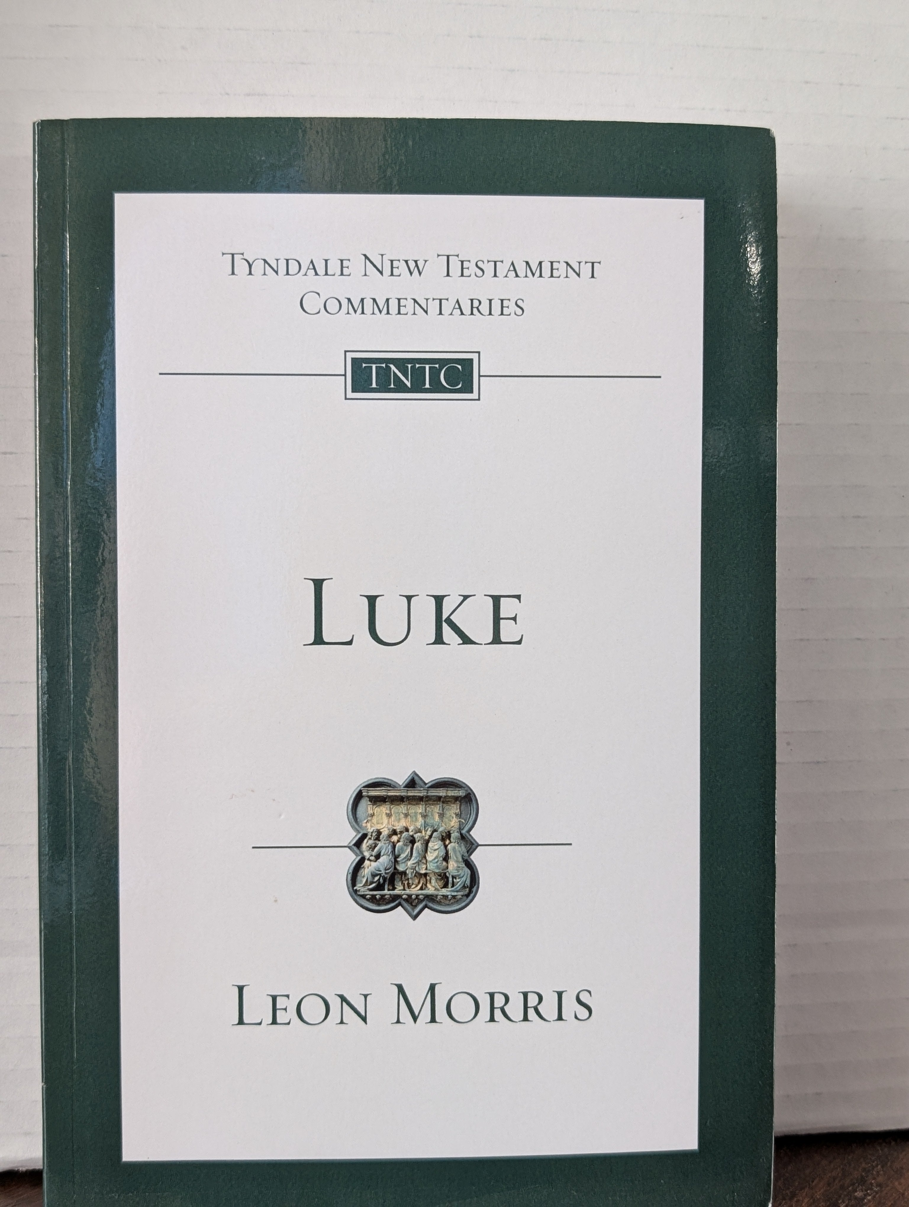 USED - Luke (Leon Morris) - USED