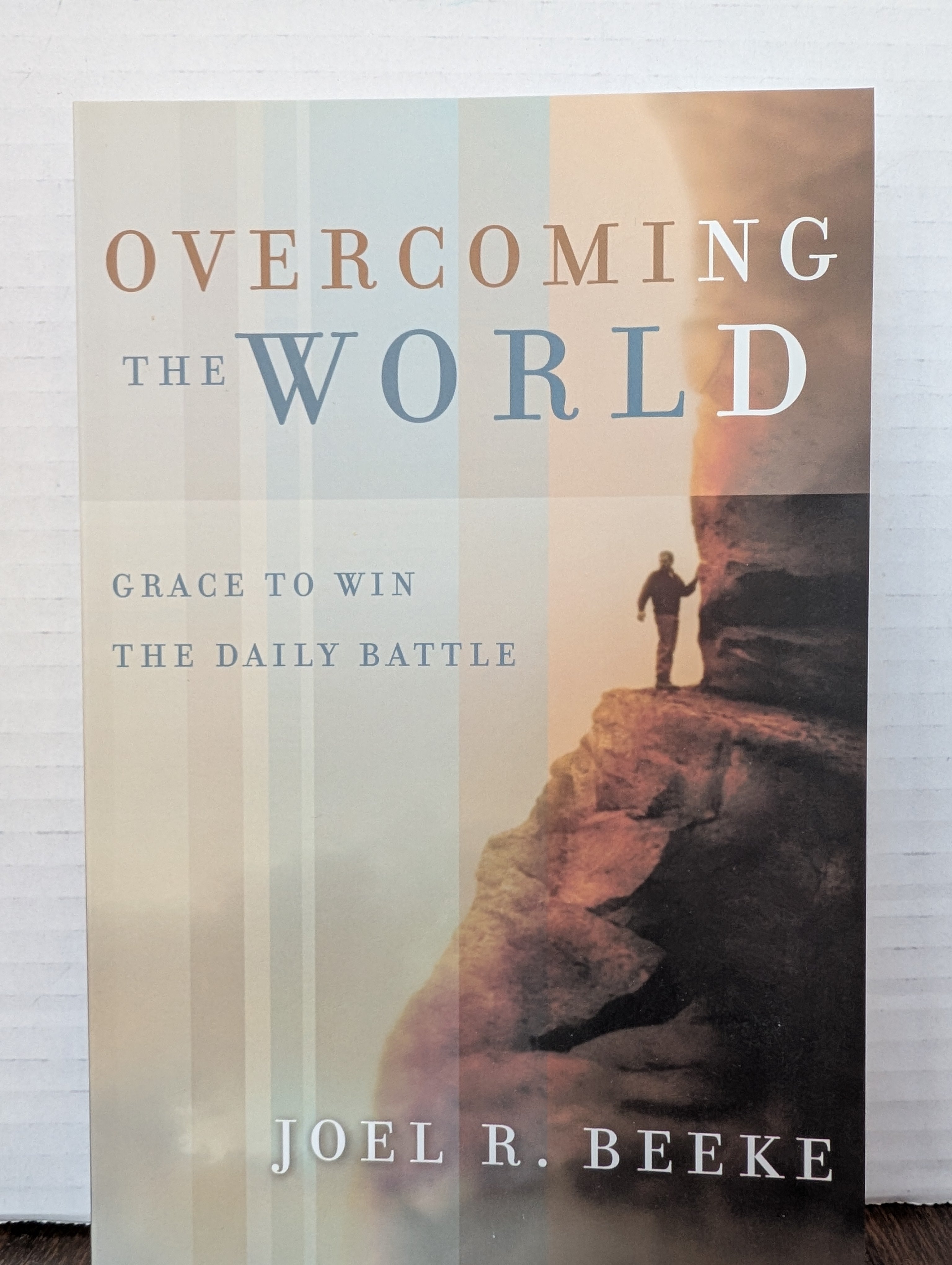 USED - Overcoming The World (Joel Beeke) - USED