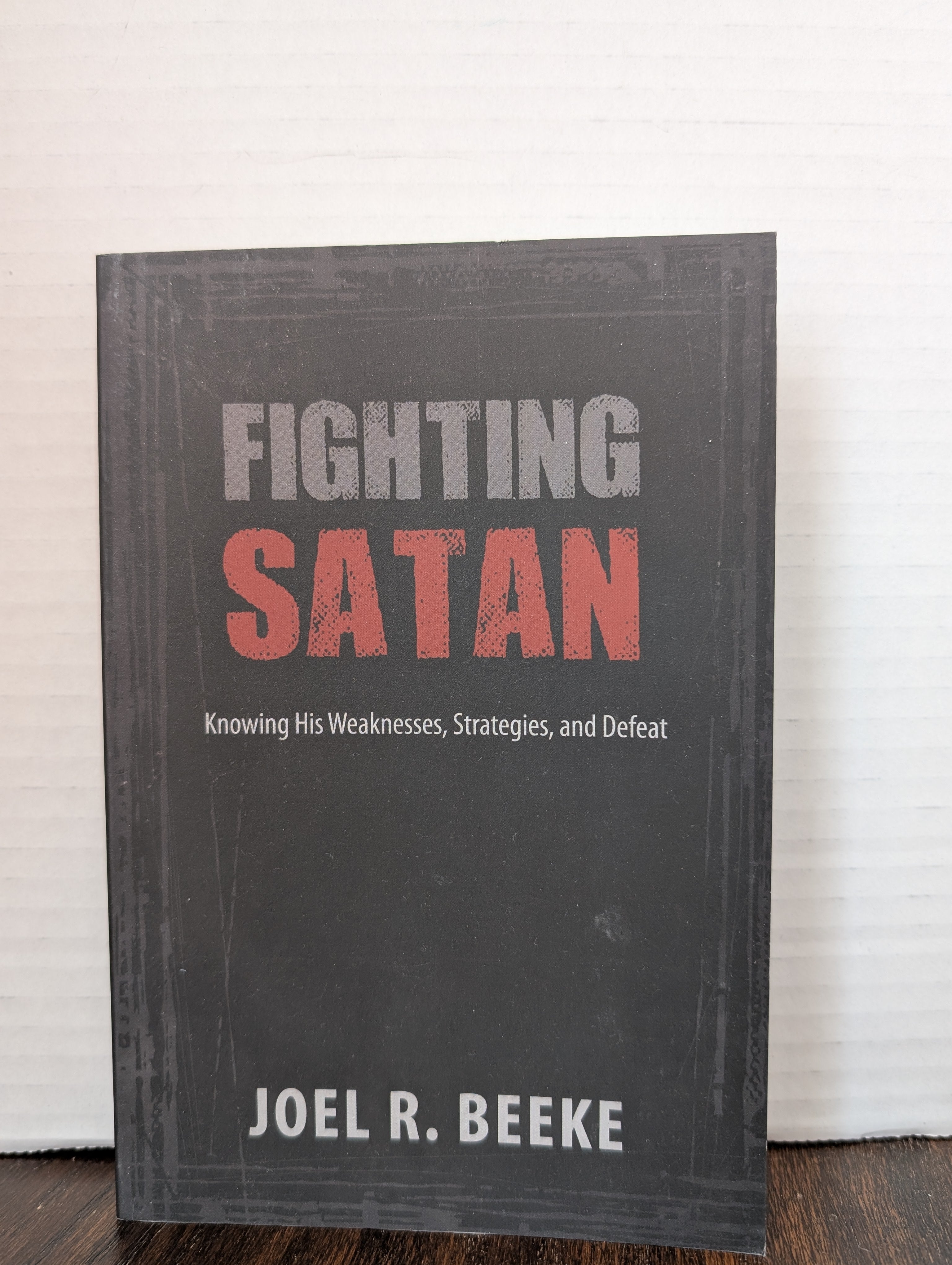 USED - Fighting Satan (Joel Beeke) - USED